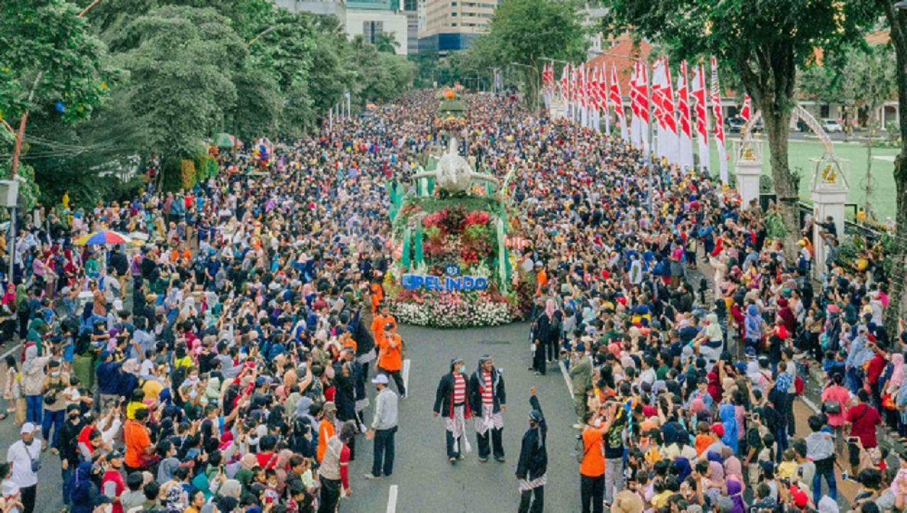 Jadwal Surabaya Vaganza Parade Bunga Hingga Light Parade