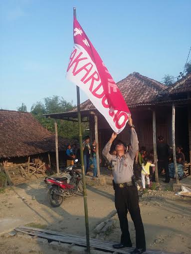 Bendera Merah Putih Dicoret Di Lakardowo
