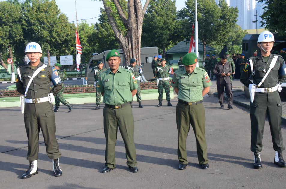 Langgar Peraturan, Dua Anggota Prajurit Kodam V/Brawijaya Dipecat Tidak Hormat