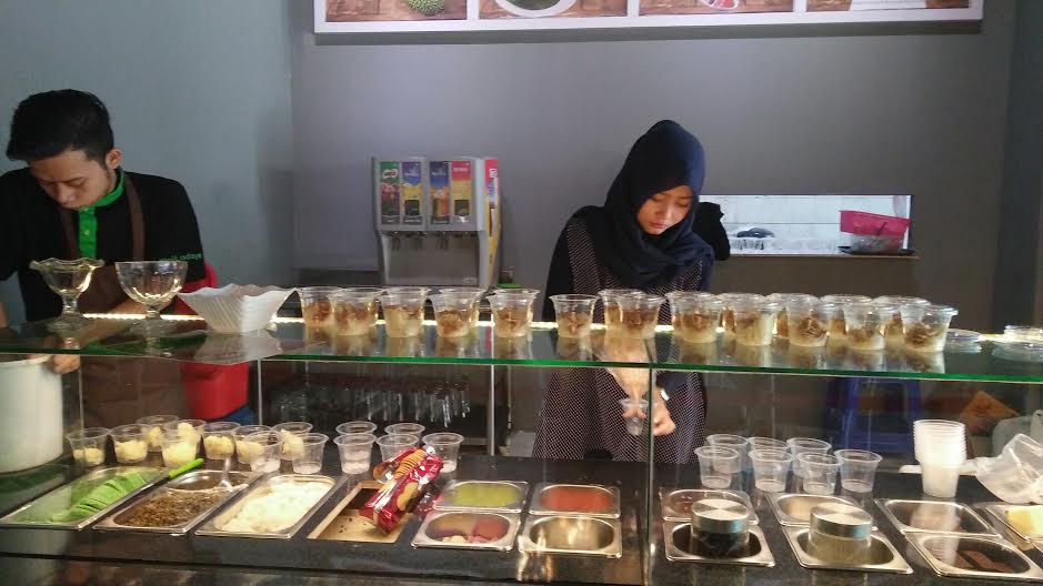 Cafe Sop Duren Lodaya, Tempat Nongkrong Terfavorit Di Surabaya