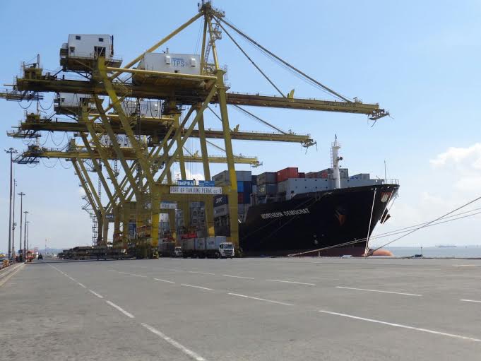 MV. Northern Democrat, Kembali Bersandar di PT. Terminal Petikemas Surabaya