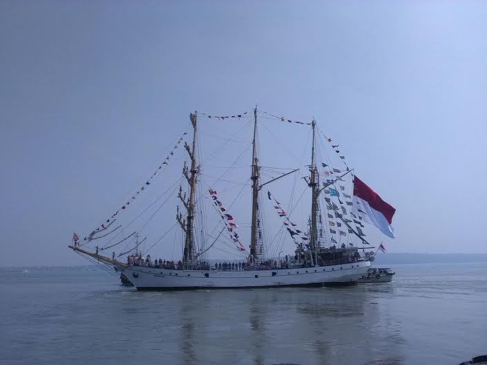 Pangarmatim Lepas Pelayaran ASEAN CADET SAIL 2016