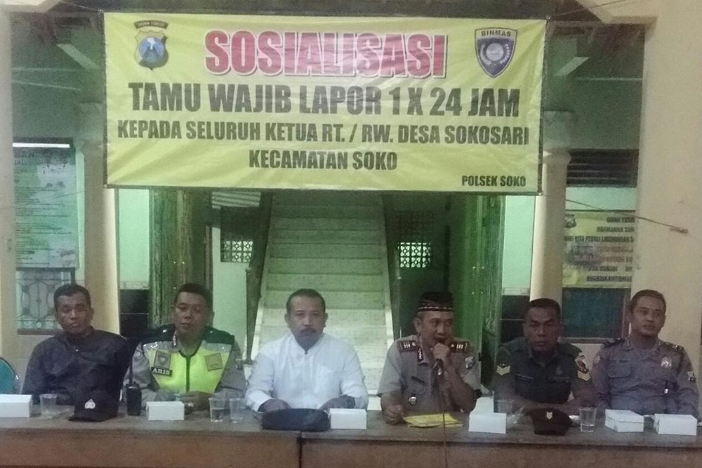 Babinsa Koramil 0811/07 Soko Hadiri Sosialisasi Tamu Wajib Lapor