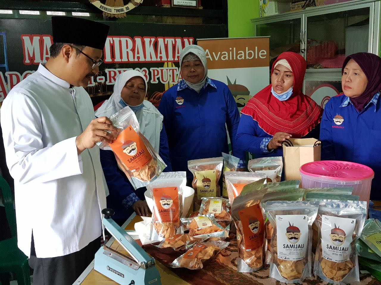 Wagub Jatim Apresiasi Keberhasilan Warga Eks Lokalisasi Dolly dan Jarak
