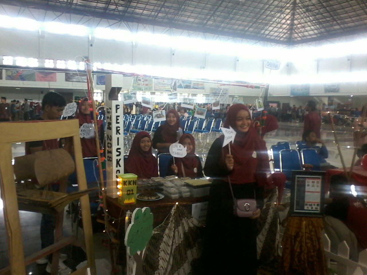 Mahasiswa UTM KKN di Bangkalan Pamer Produk Unggulan