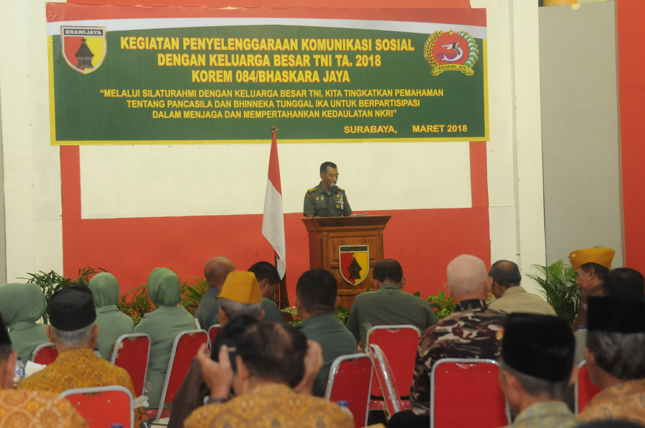 Perkuat Kebhinekaan, Korem Bhaskara Jaya Gelar Komsos Terbuka
