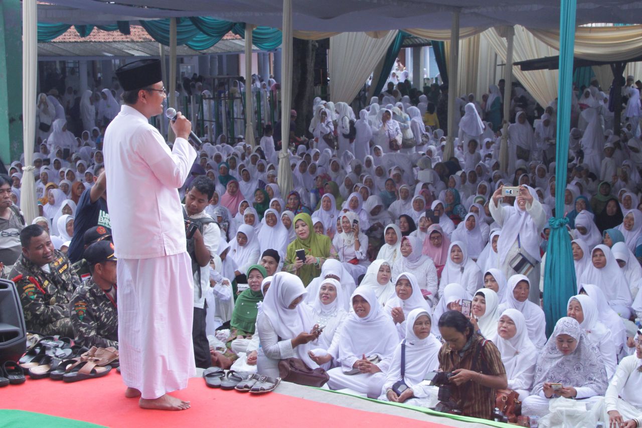 Gus Ipul Hadiri Sedulur Ngaji  Ketuk Pintu Langit dengan 444.444 Sholawat Nariyah