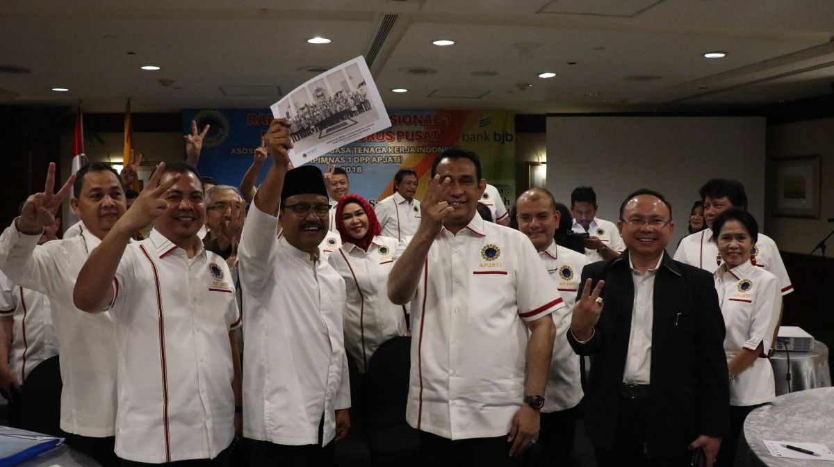 Gus Ipul: TKI Harus Punya Keterampilan Agar Tak Hanya Jadi PRT