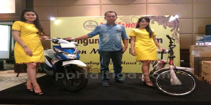 PT Air Mancur Berbagi Hadiah untuk Para Retailernya di Jawa Timur