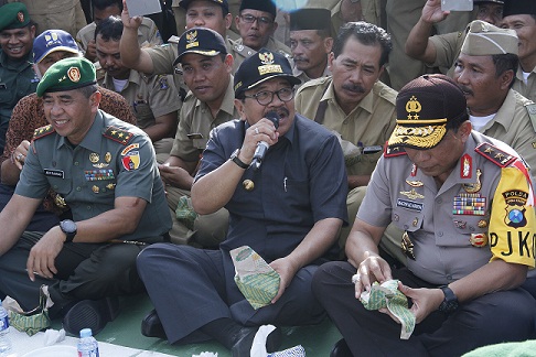 Khofifah, Kartini Masa Kini Pembela Nasib Perempuan