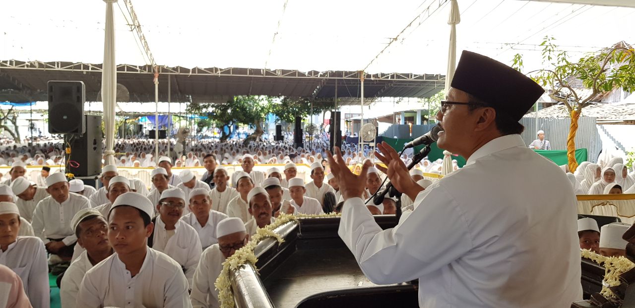 Gus Ipul: Masyarakat Akan Merasa Adem Jika Bersama Ulama