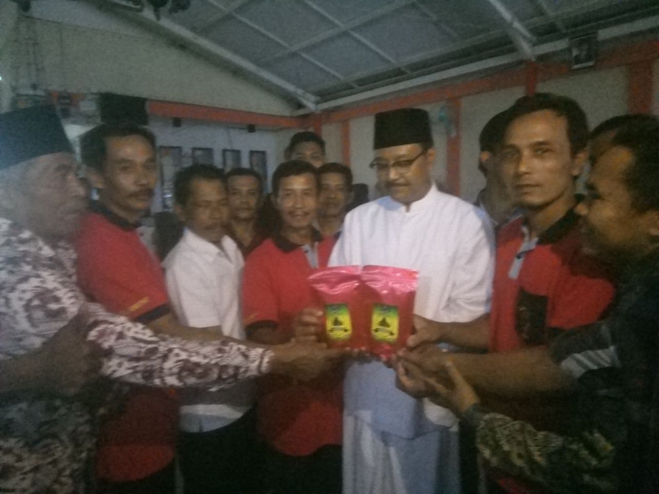 Bertemu Petani Kopi Dampit, Ini Harapan Gus Ipul