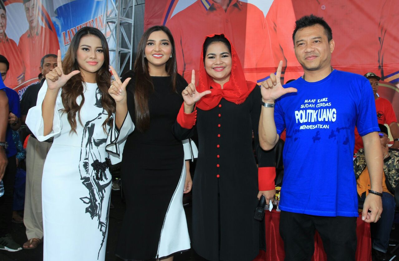 Bareng Anang dan Ashanty, Puti Kampanyekan Paslon Pilkada Lumajang As&rsquo;at-Thoriq