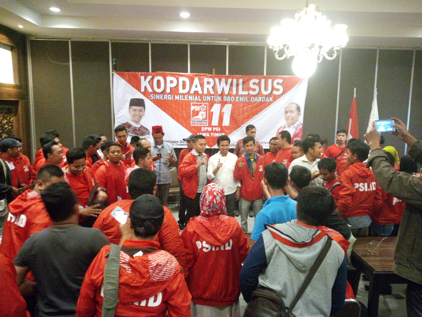 Terindikasi Tak Netral di Pilgub Jatim, Gubernur Awasi Akun Medsos Pejabat Pemprov
