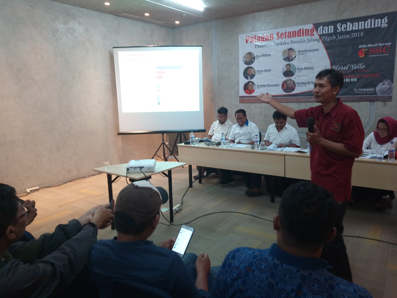 Hasil Survei SSC: Debat Publik Belum Mampu Ubah Pilihan, Khofifah-Emil Tampil Lebih Baik