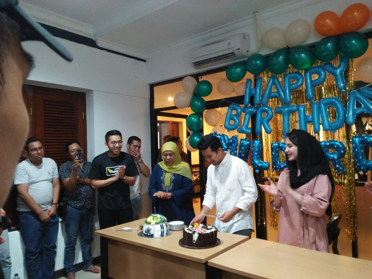 Keakraban Khofifah-Emil, Beri Ucapan Ultah Jam 2 Pagi