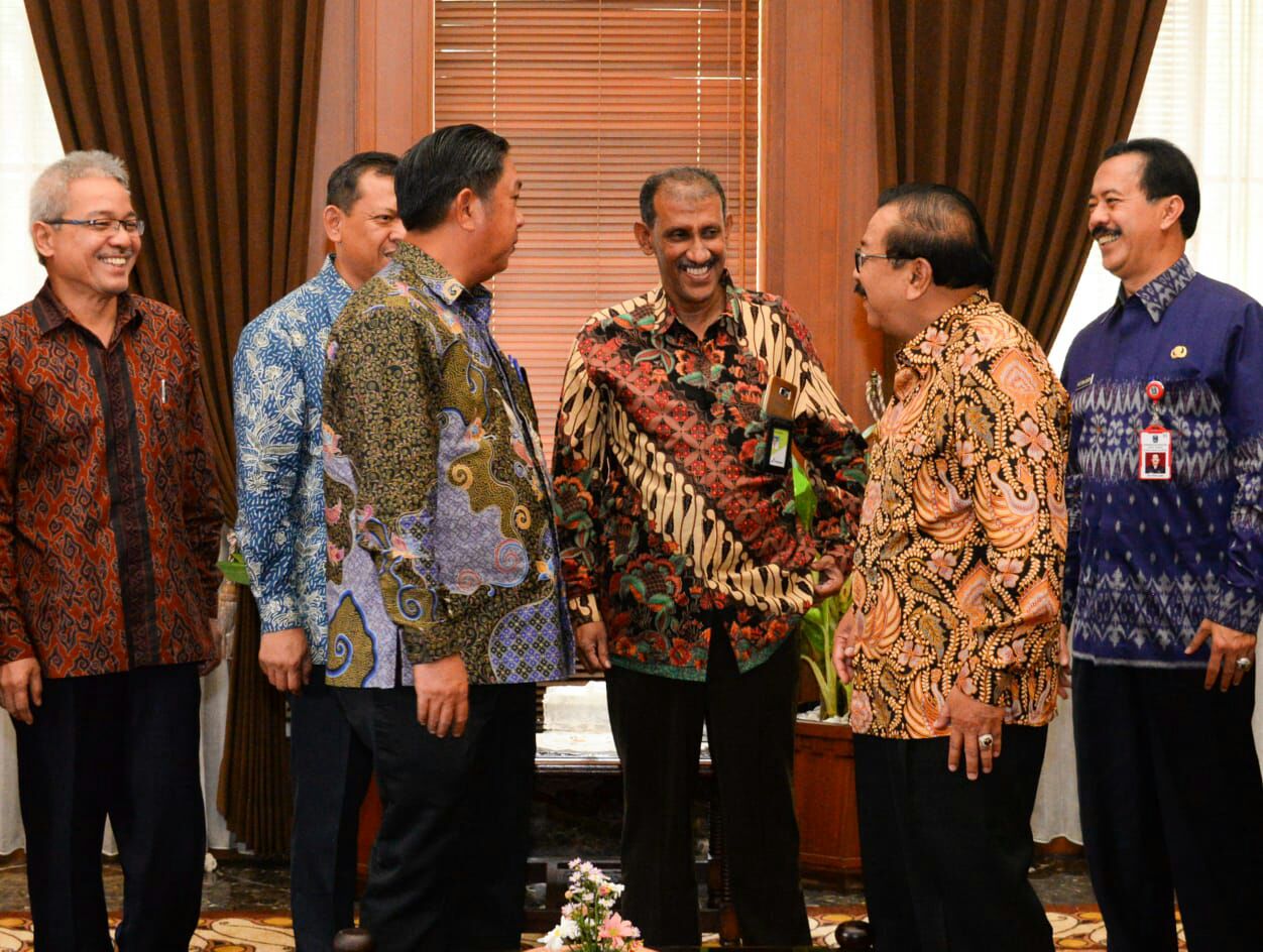 Gubernur Minta Pertamina Kawal Distribusi Kelancaran BBM dan LPG
