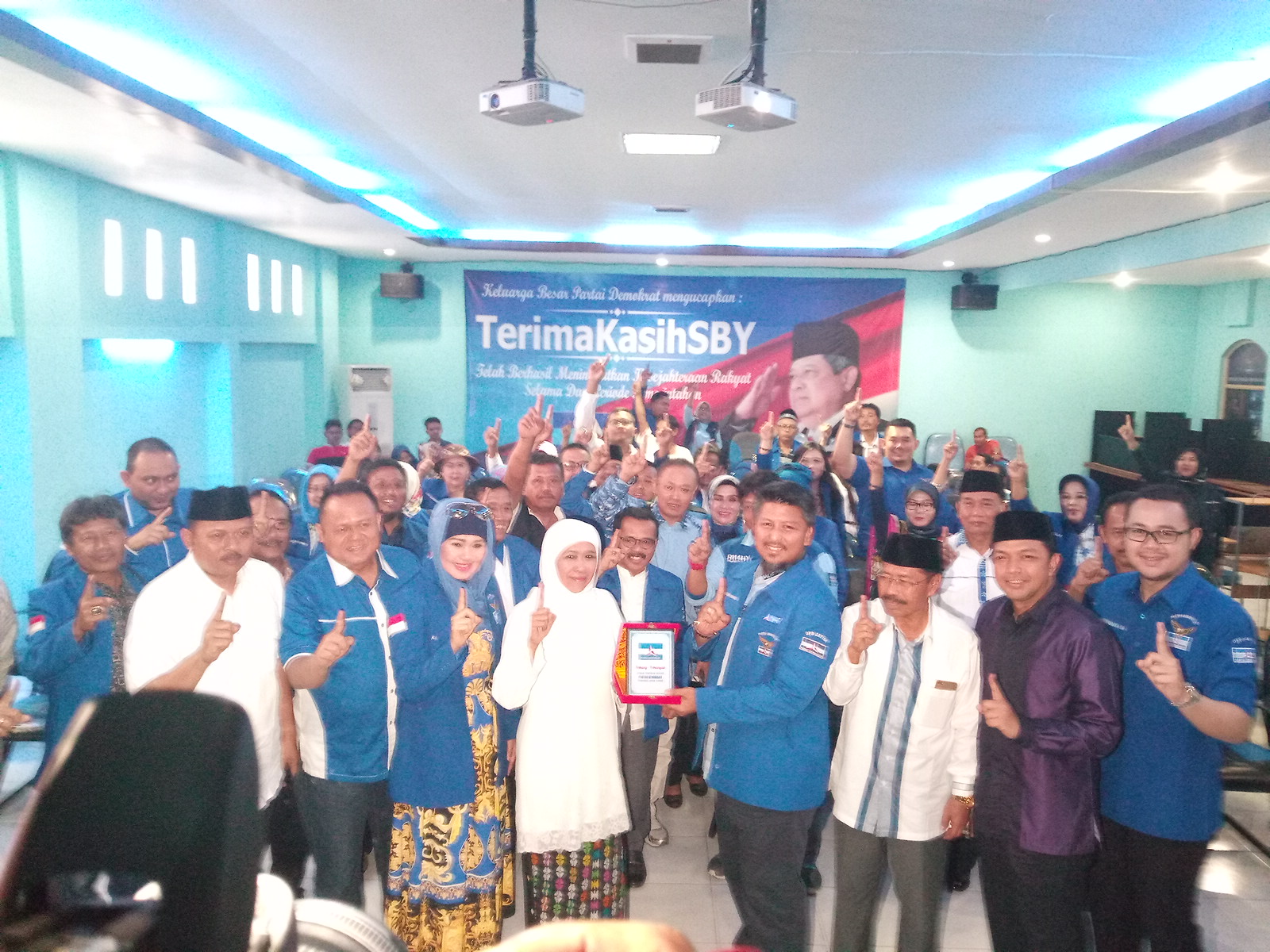 Ini Syarat Saksi Tim Khofifah-Emil