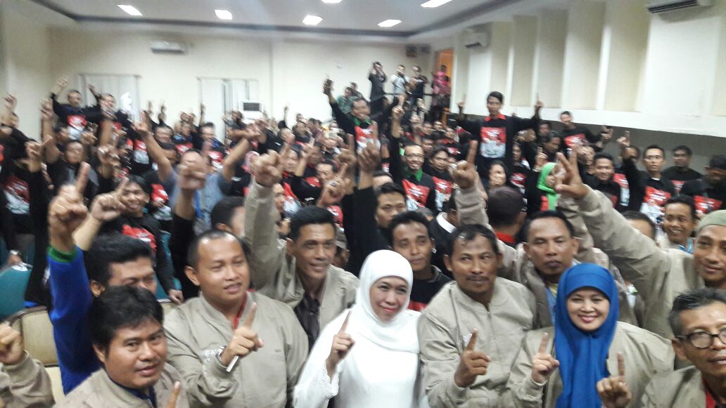 Buruh Pilih Khofifah di Pilgub Jatim