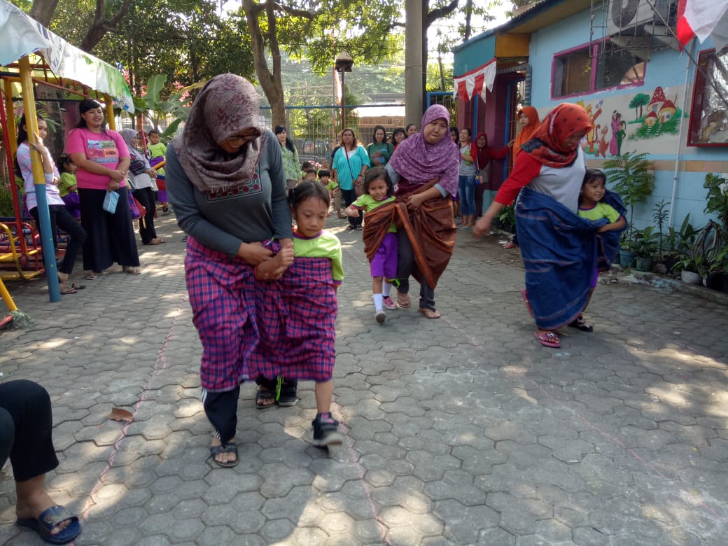 Kemeriahan Perayaan HUT Kemerdekaan RI ke-73 di TK Mojo Indah