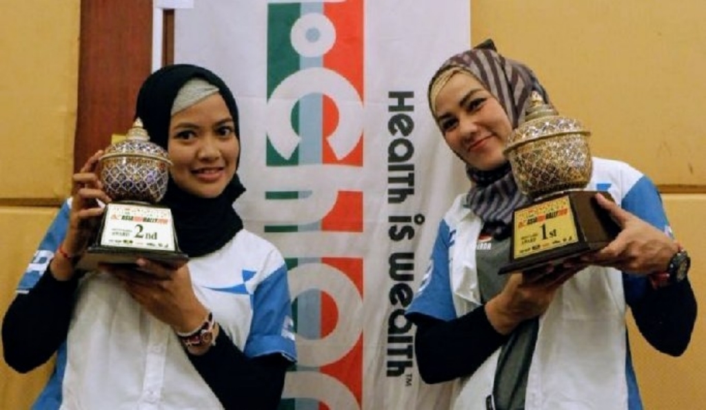 Kado HUT RI, Duo Pembalap Cantik Indonesia Rebut Juara 1 dan 2 AXCR 2018