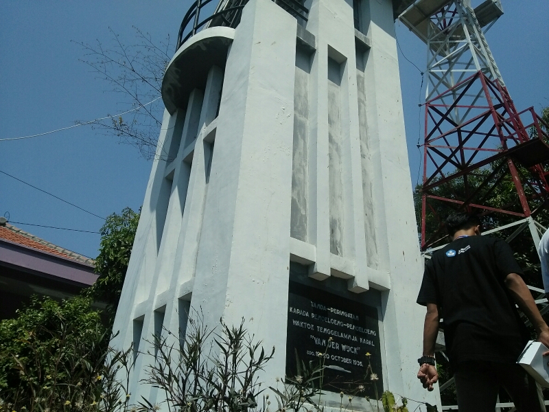 Mengenang Kembali Kapal Van Der Wijck Melalui monumen