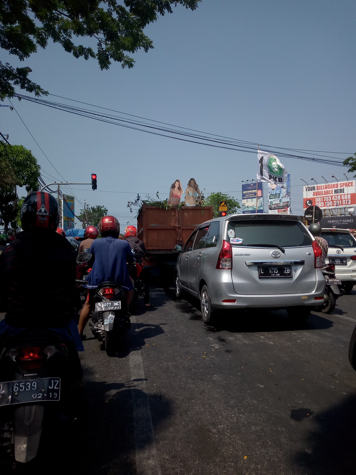 Sistem Ganjil-Genap di Surabaya Hanya Wacana