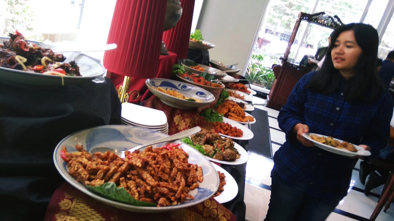 Makan Sepuasnya Dengan Menu Tempo Doeloe di Lisas Kitchen
