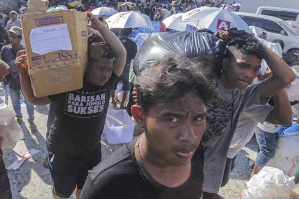 Pemprov Jatim Tanggung Biaya Pulang Pengungsi Palu