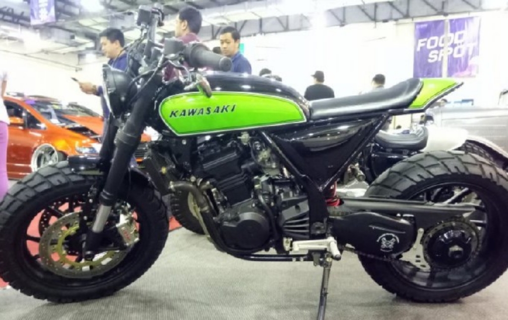 Kawasaki Scrambler Sedot Perhatian Pengunjung Modification Expo 2018