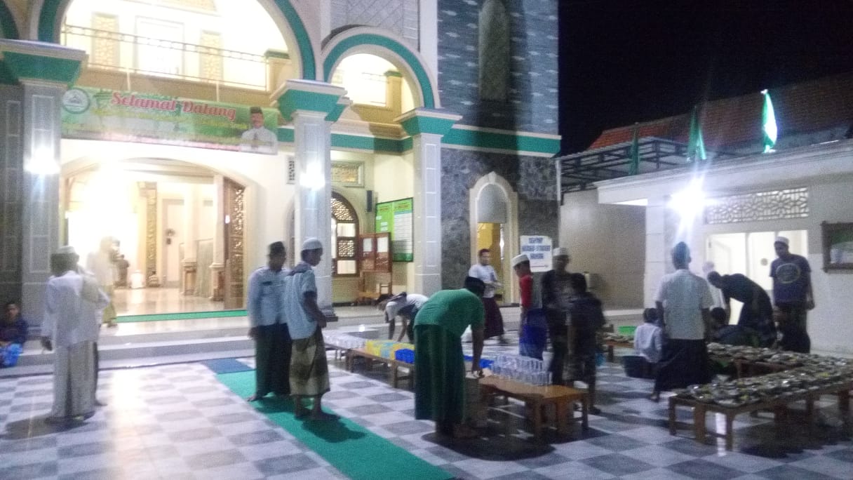 Warung Subuh, Jujukan Pemuda Purworejo Menikmati Akhir Pekan