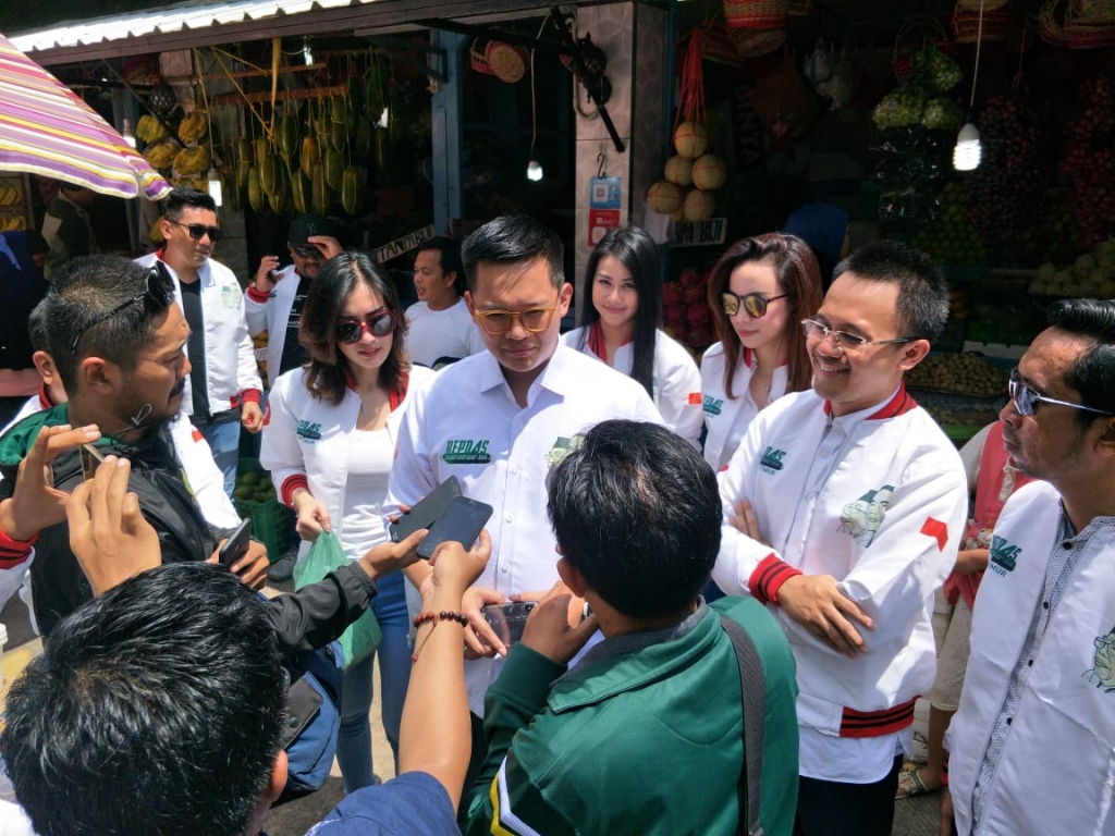 Pastikan Harga Sembako Stabil di Era Jokowi, Repnas Blusukan ke Pasar Pucang