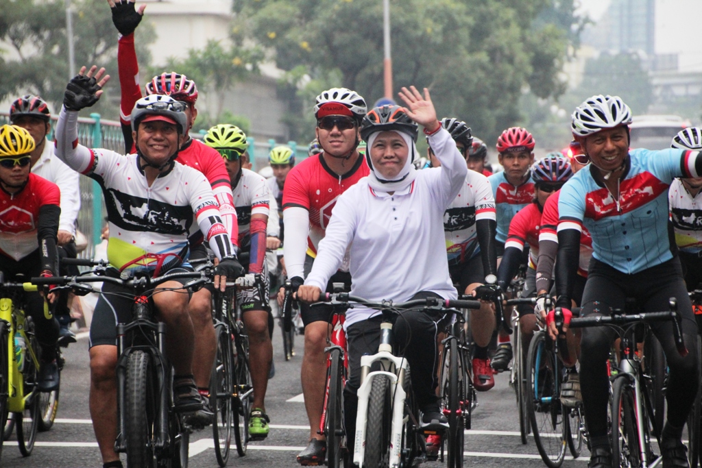 Khofifah Gowes Bareng Jelajah Trans Jawa