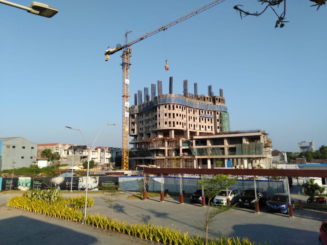 Rumah Warga Rusak Karena Pembangunan Apartemen, Wawali Surabaya: Bisa Kita Jembatani