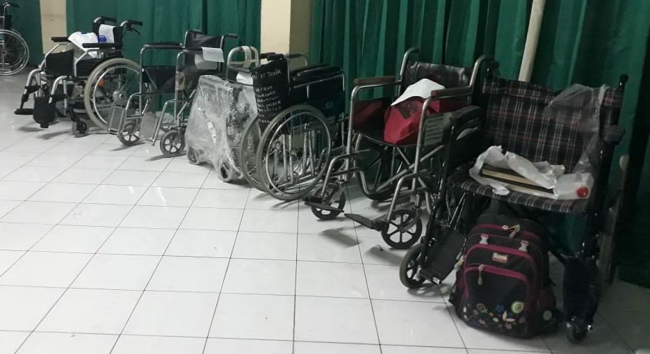 Telah Tertinggal 14 Kursi Roda di Debarkasi Surabaya