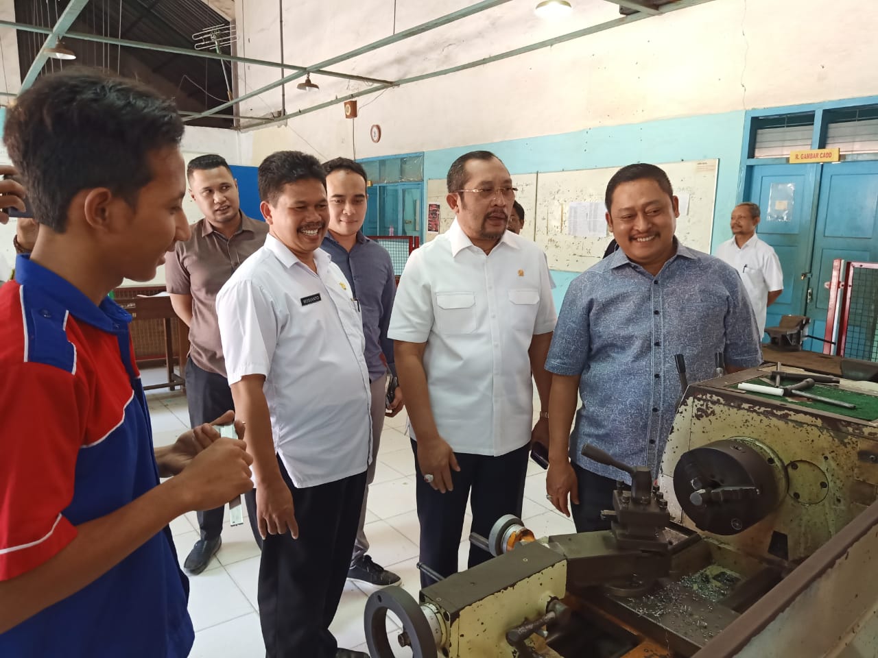 Wakil Ketua DPRD Jatim Support SMKN 7 Surabaya