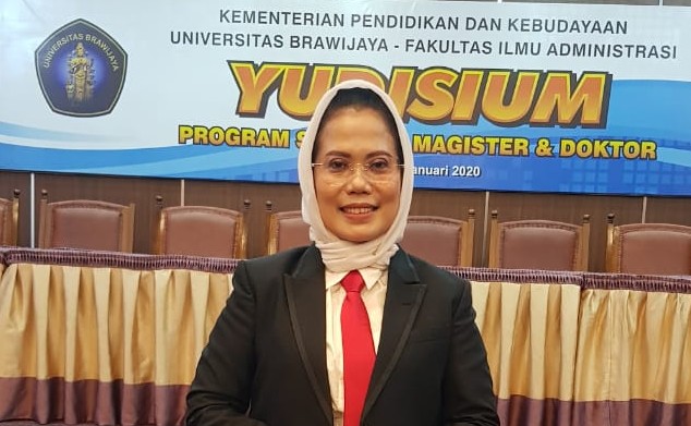 Diilhami Megawati, Sekretaris PDIP Jatim Ini Raih Gelar Doktor