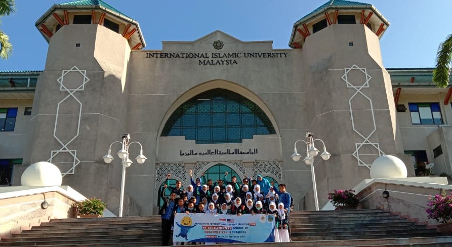 SD Muhammadiyah 18 Surabaya Gelar Program For Internasional Student Education di Malaysia