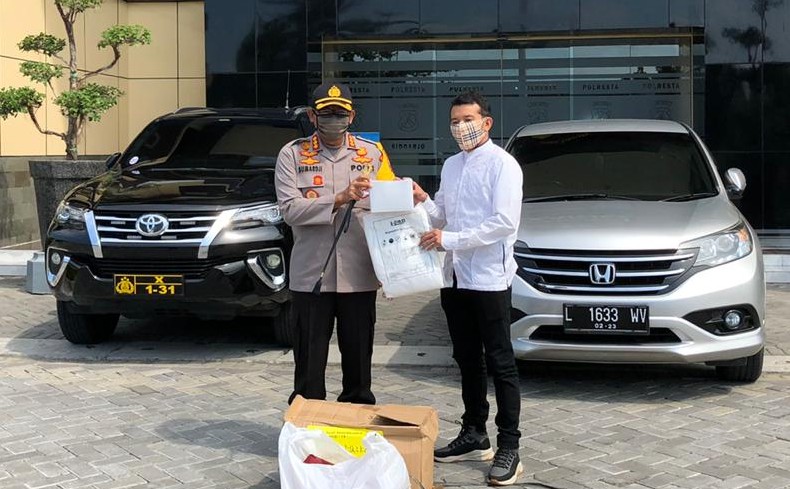 Anggota DPRD Jatim Berikan Bantuan APD untuk Polresta Sidoarjo
