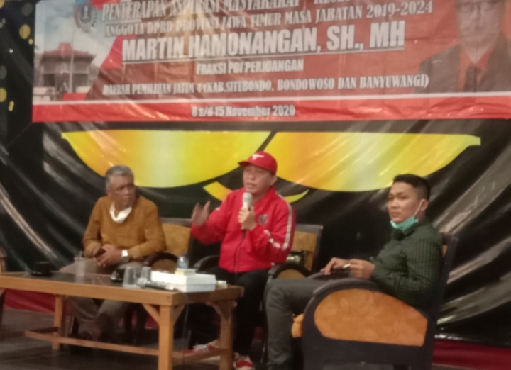 Reses Martin Hamonangan, Disambati Masalah Ekonomi