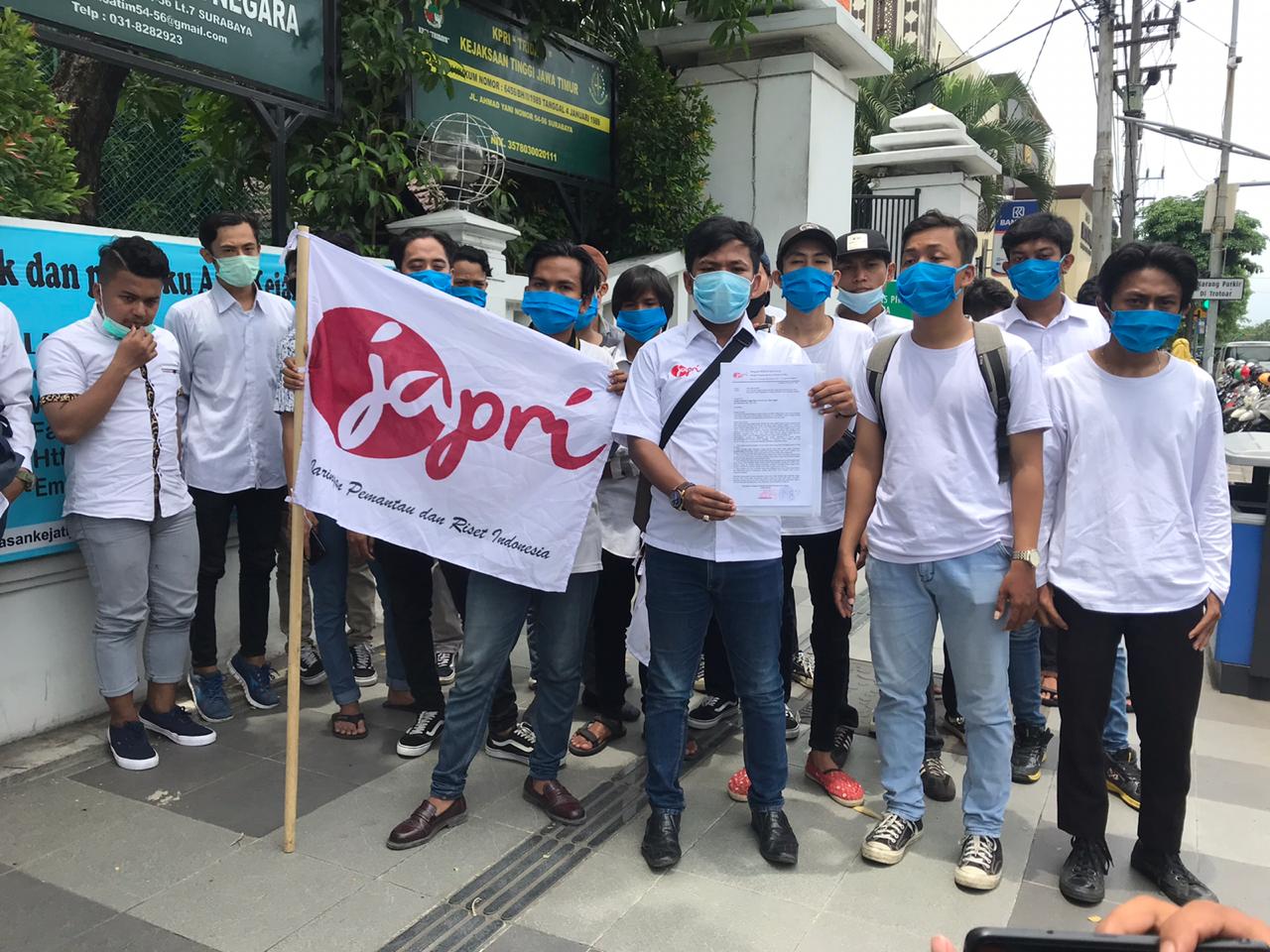 Puluhan Pemuda Geruduk Kejati Jatim, Ada Apa