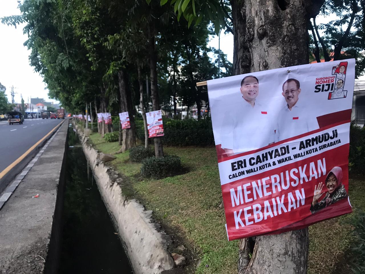 Video Banner Paslon Eri-Armuji Di Perak Barat Viral Di Medsos