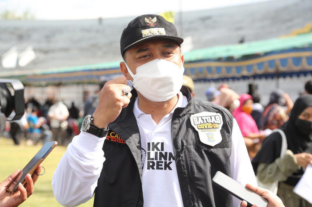 Perusahaan Luar Surabaya Ikut Vaksinasi Di Gelora 10 November, Eri Cahyadi: Tidak Begitu Caranya