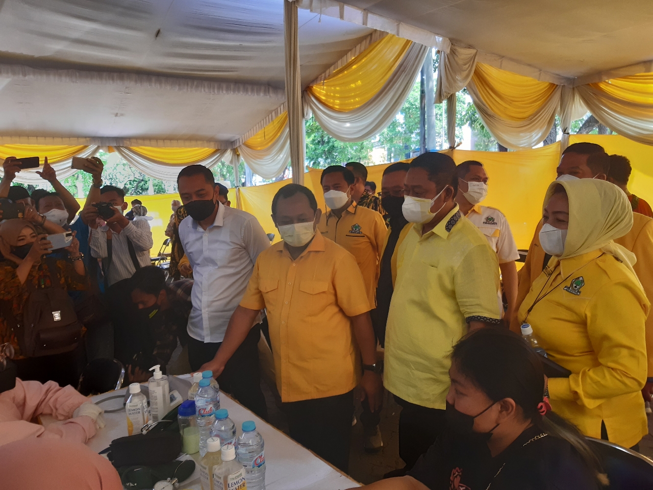 Sukseskan Vaksinasi, Partai Golkar Jatim Puji Surabaya