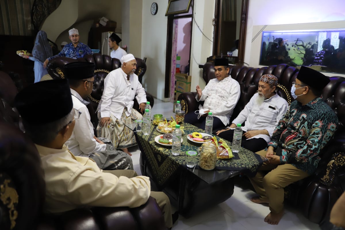 Safari Hari Santri, Gerindra Sowan Ponpes Sidogiri