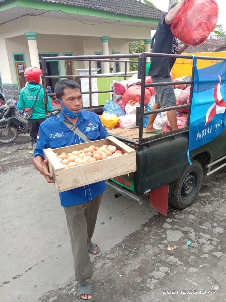 Demokrat Jatim Sigap Bantu Penanganan Korban Erupsi Semeru