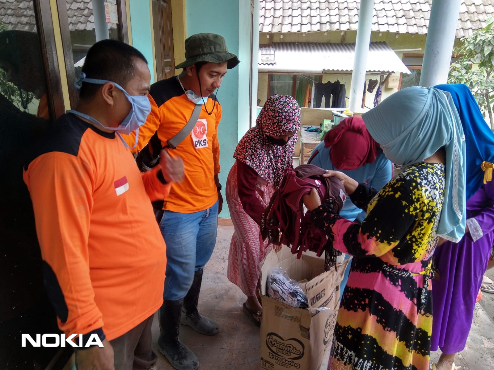 Tanggap Bencana Erupsi Semeru, PKS Jatim Terjunkan Relawan dan Buka Posko Pengungsi
