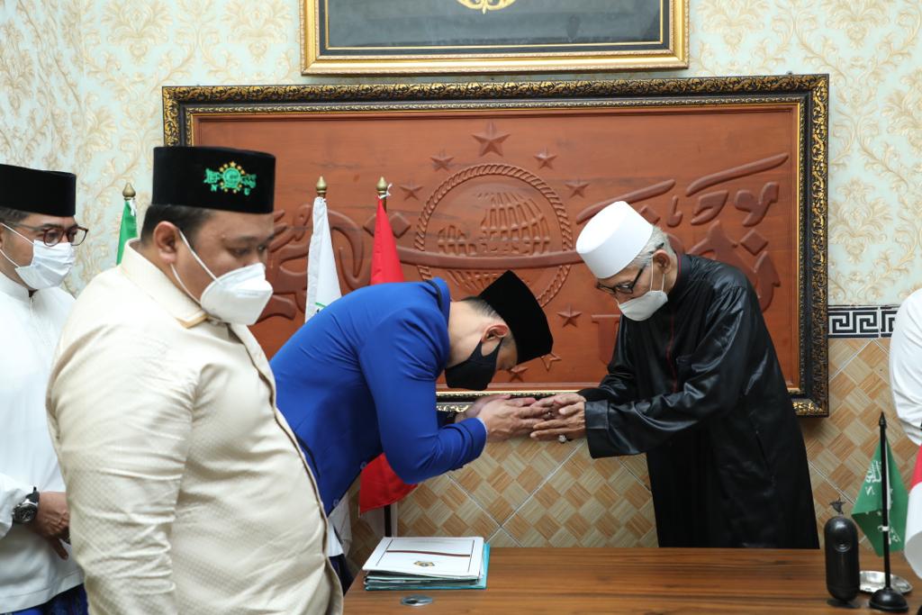 AHY Sowan Rumah KH Miftachul Akhyar, Ini yang Dibicarakan