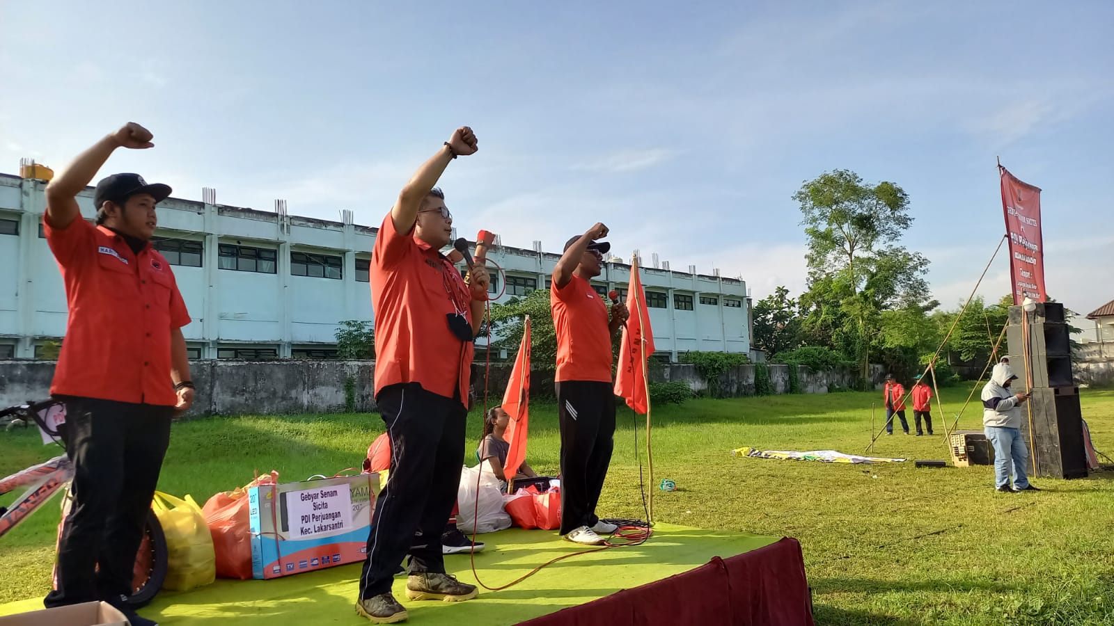 Hari Kebangkitan Nasional, PAC PDI Perjuangan Lakarsantri Galakkan Senam SICITA