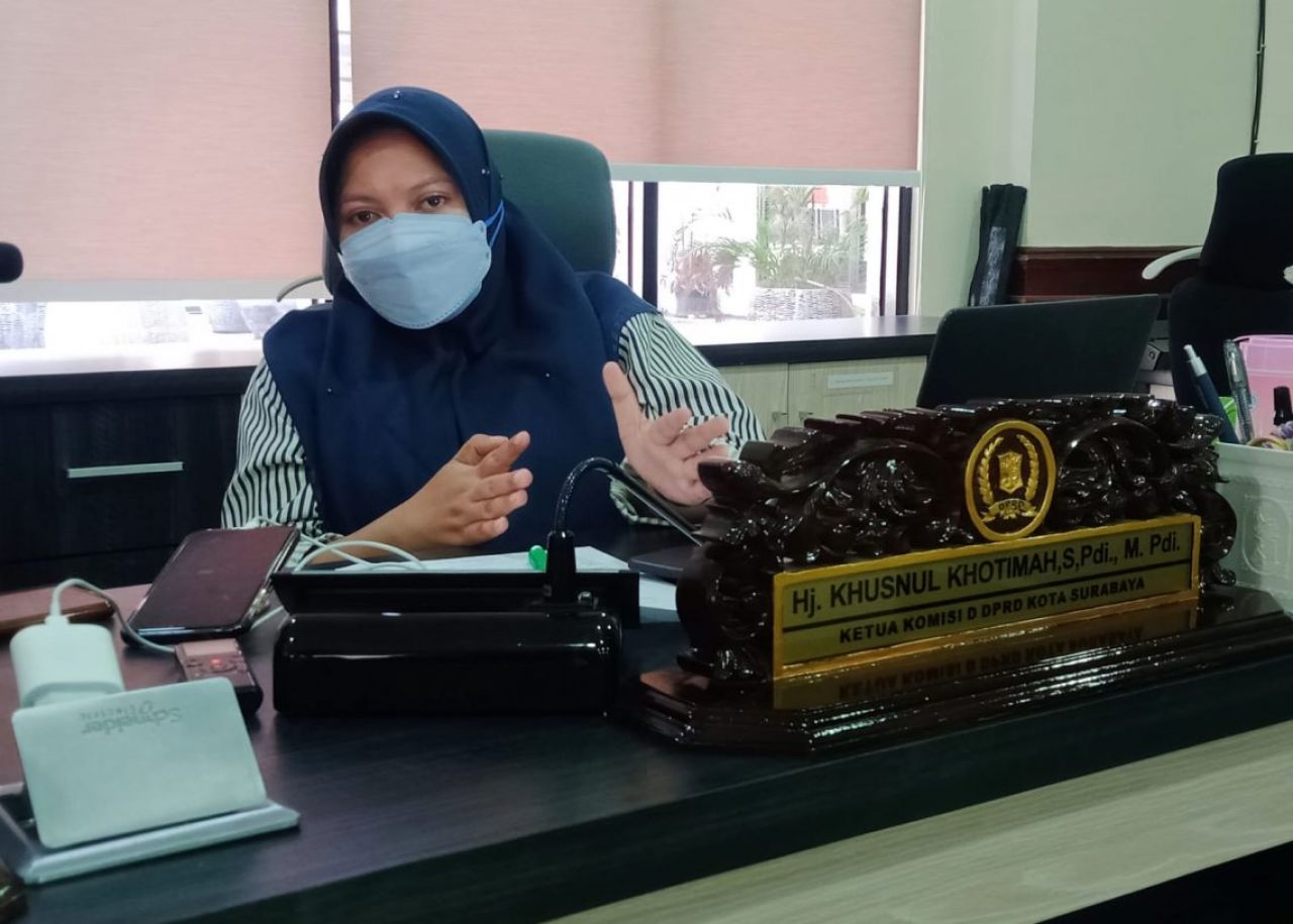 Komisi D DPRD Surabaya Minta Guru Agar Segera Sertifikasi